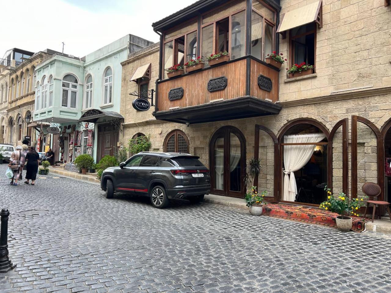 Sweet And Comfort Apartment In The Old City Icheri Sheher Bakú Exterior foto