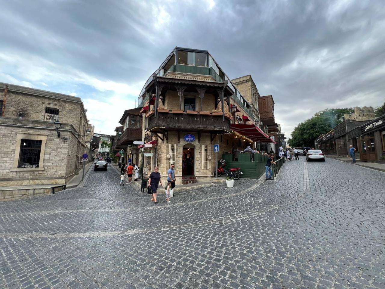 Sweet And Comfort Apartment In The Old City Icheri Sheher Bakú Exterior foto