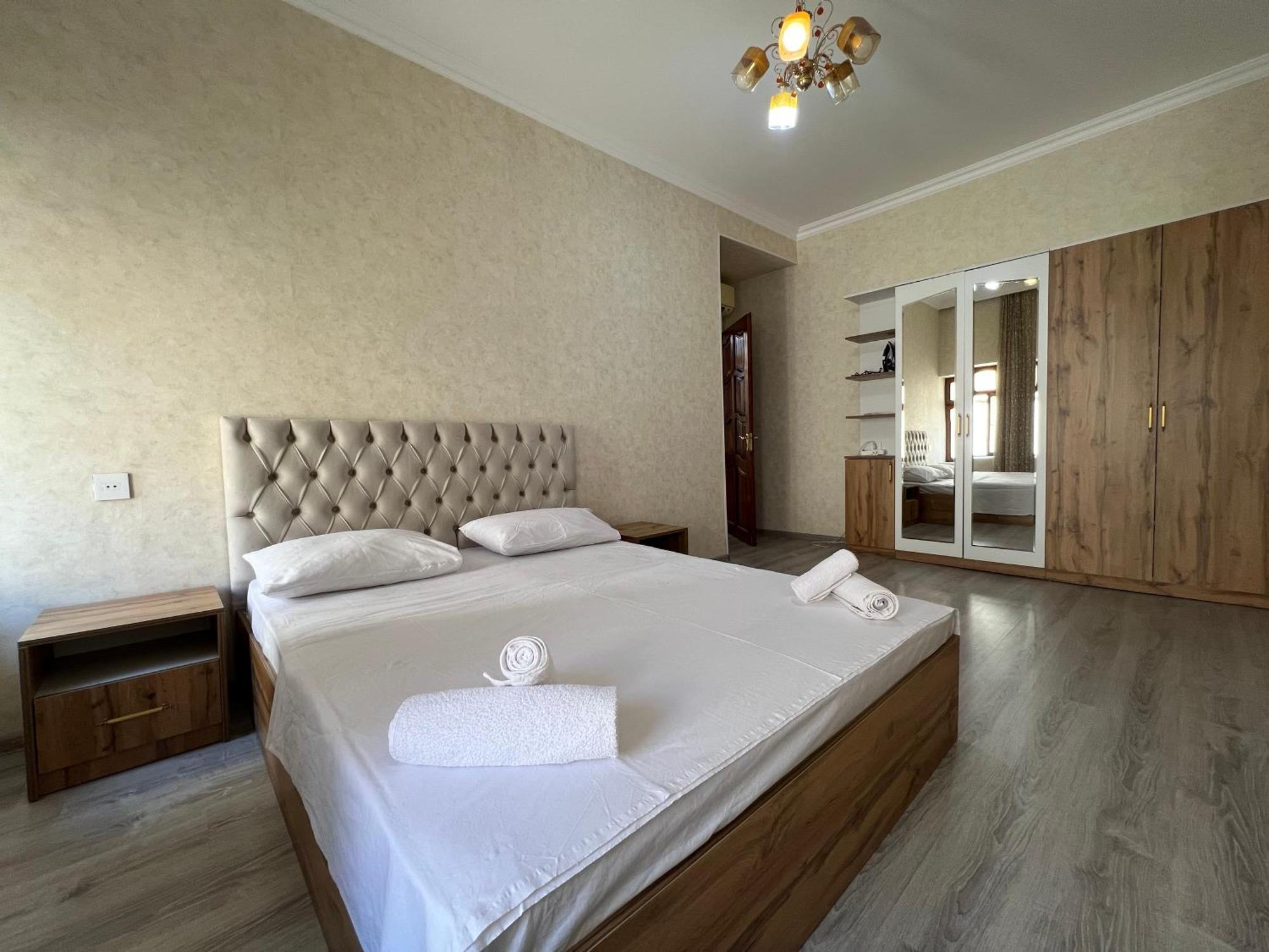 Sweet And Comfort Apartment In The Old City Icheri Sheher Bakú Exterior foto